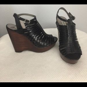 Steve Madden Black Wedge Sandal